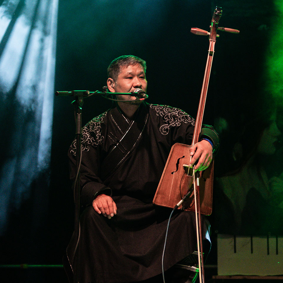  Naranbaatar Purevdorj – Musician Qntal